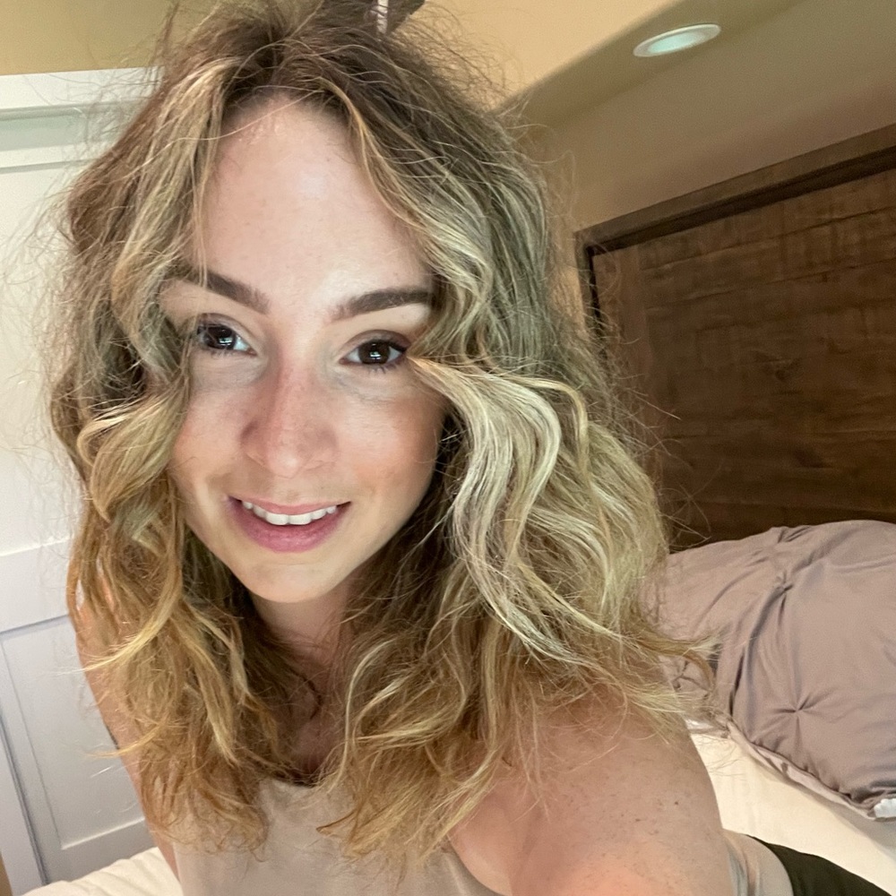 Meet your Posher, Jessica